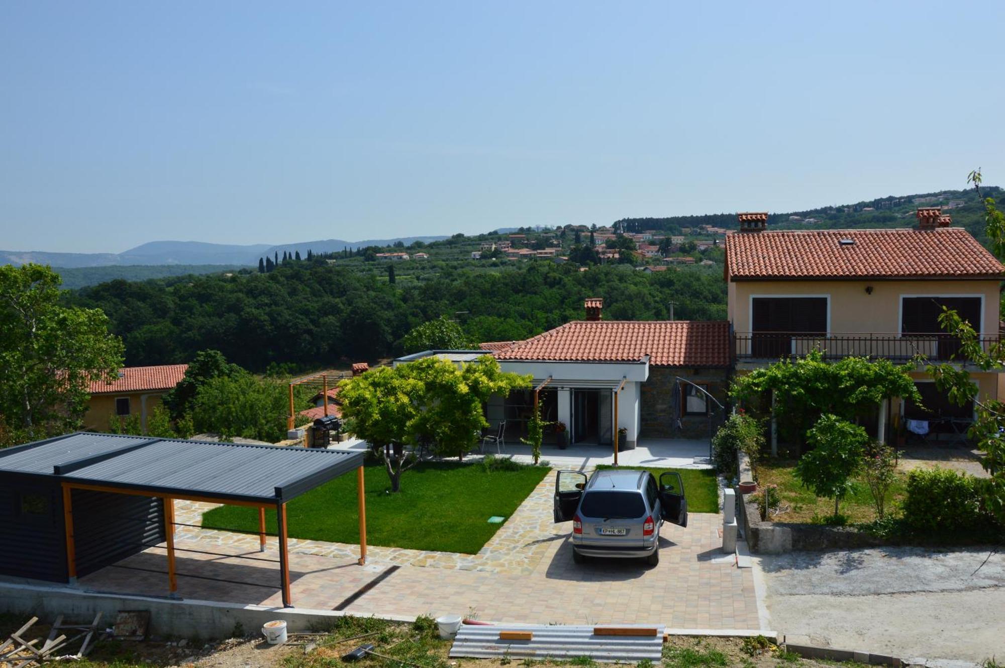Casa Miranda - Family Comfort In A Quiet Area, Near The Sea, With Bbq And Free Parking Zgornje Skofije Eksteriør bilde