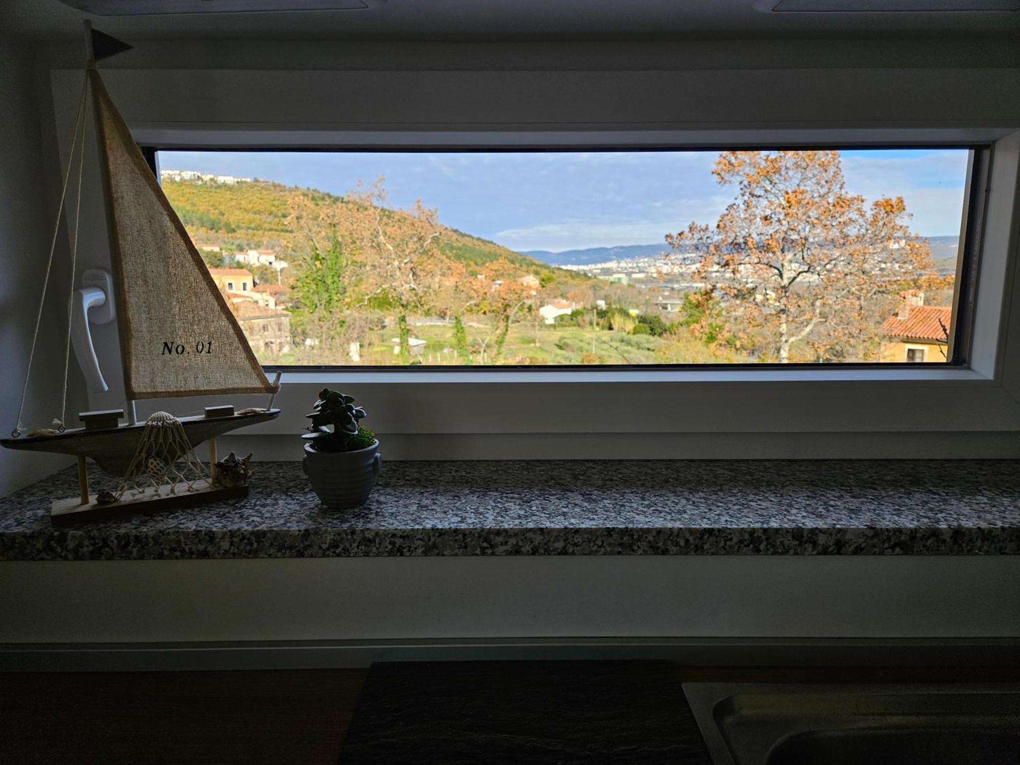 Casa Miranda - Family Comfort In A Quiet Area, Near The Sea, With Bbq And Free Parking Zgornje Skofije Eksteriør bilde